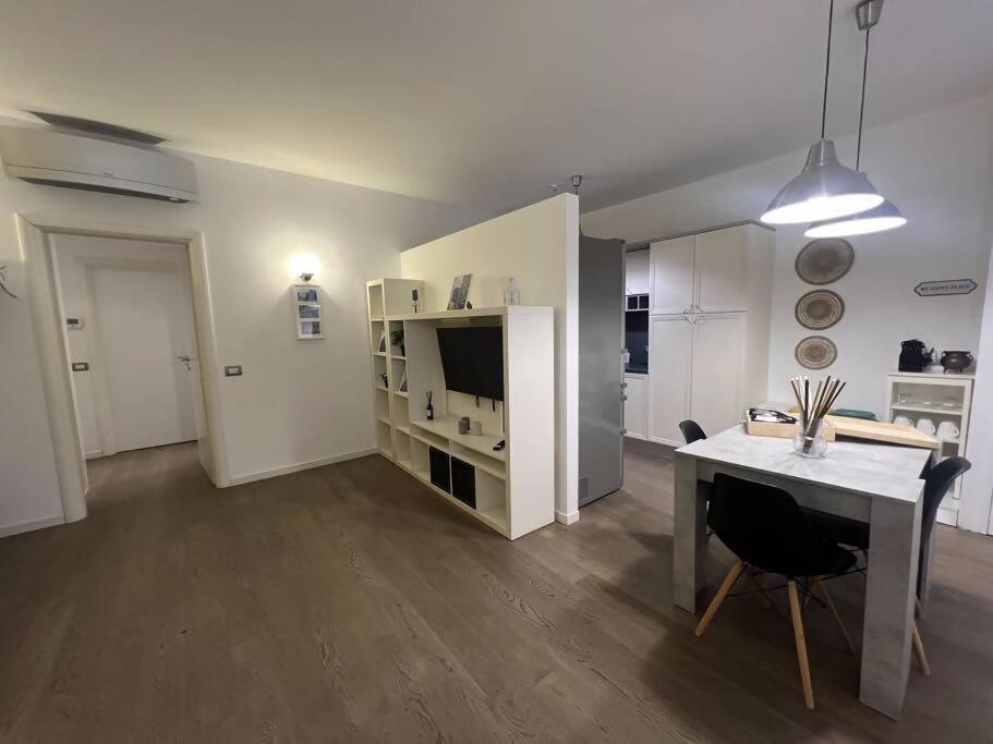 Florence Place Apartment Milan Exterior photo
